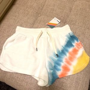 FEAT Kristin Cavallari shorts